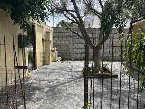 13 E/ 40 Y 42 2300, Piso 0