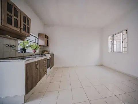 Depto Tipo Casa 2 ambientes con 1 baño