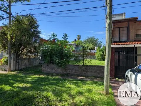 Terreno / Lote en venta de 225m2 ubicado en Alberdi