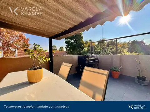 Depto Tipo Casa en Venta de 5 ambientes