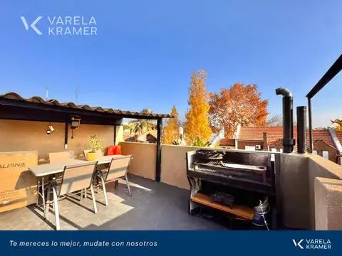 Depto Tipo Casa en Venta de 4 dormitorios