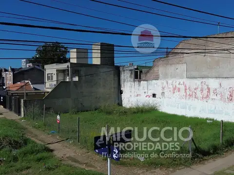 Lote en venta con anticipo y cuotas, Gelves esq. Islas Orcadas, Escobar