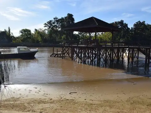 Casa  en Venta en Capitan, Zona Delta, Tigre