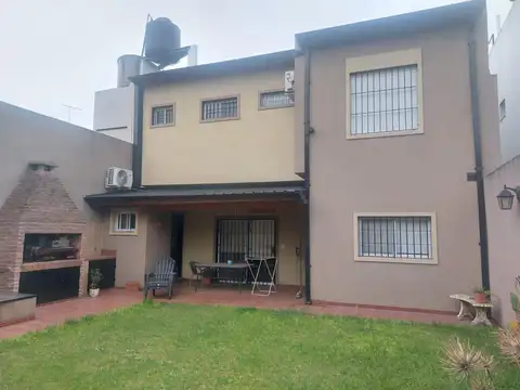 talcahuano al 700