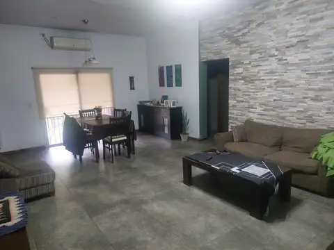 Casa en Venta en Villa Martelli, USD 215.000