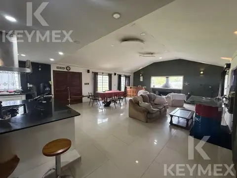 Casa en Arturo Segui