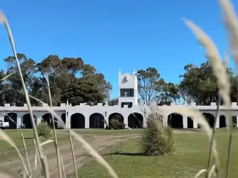 Campo Costero y Estancia en Venta en Bahía San Blas