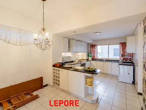 Departamento en Venta con 2 cocheras