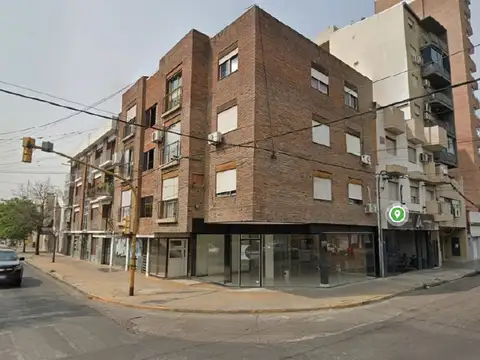 ALQUILER LOCAL COMERCIAL EN PLENO RECOLETA
