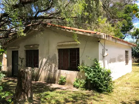 Barón de Río Branco y Simón Bolívar 100