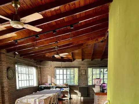 CASA LUGANO 3 AMBIENTES CON QUINCHO   AP CRED!