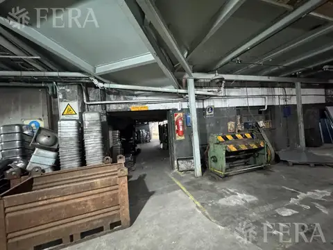 Venta de Nave industrial / Depósito / Galpón en Avellaneda
