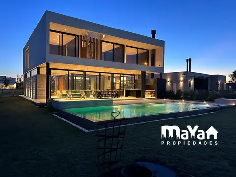 CASA EN VENTA - EL NAUDIR