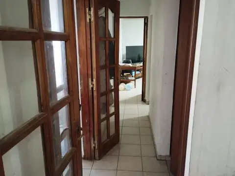 Casa 6 ambientes con 3 baños