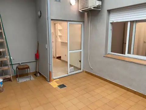 Depto Tipo Casa en Venta 57 años