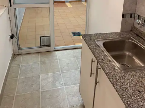 Depto Tipo Casa en Venta de 1 dormitorio