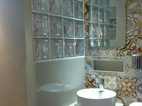 Hotel en Venta en Ciudad Vieja, USD 550.000