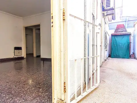 Depto Tipo Casa en Venta con 1 cocheras