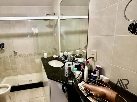 Departamento 5 ambientes con 2 baños