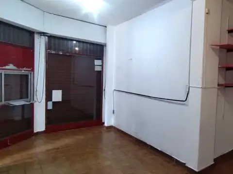 Local en Alquiler en Villa General Mitre, $ 490.000