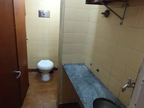 Local en Alquiler en Villa General Mitre, $ 490.000