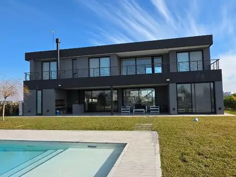 Casa en Alquiler 2 años