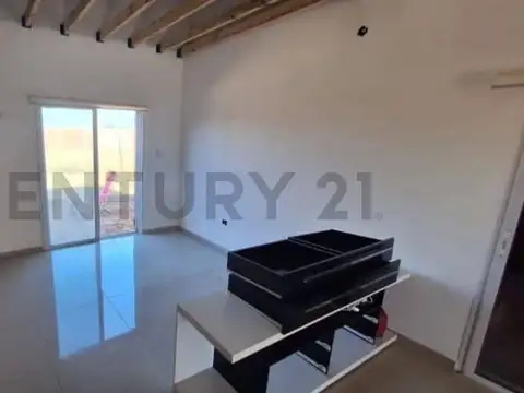 181 516 y 516 bis Casa en venta en Melchor Romero