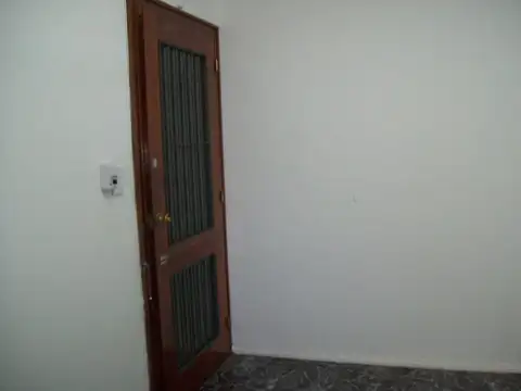 Oficina en Alquiler en Villa Ballester, $ 280.000