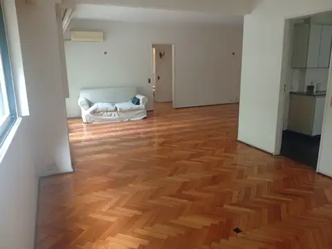 Departamento en Alquiler de 4 ambientes