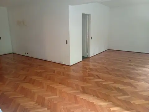 Departamento en Alquiler de 3 dormitorios