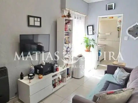 Departamento 2 ambientes en CASTELAR
