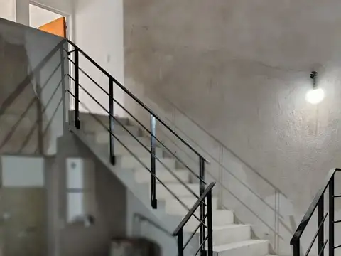 GALPON ALQUILER CON OFICINAS A ESTRENAR