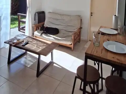 Depto Tipo Casa en Venta con 1 cocheras
