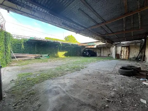 Terreno en Venta 11  mts Fondo