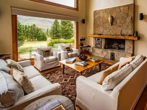 Casa 7 ambientes con 3 baños