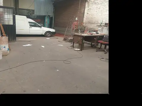 Local en Alquiler Via Púb.