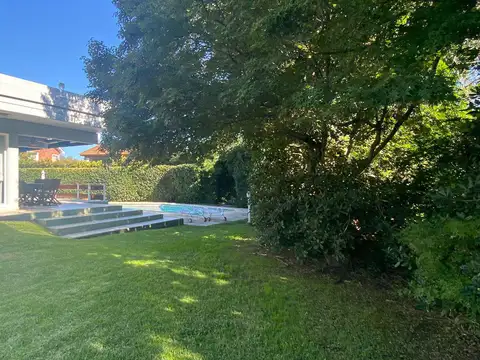 Casa en Alquiler Temporal al Este