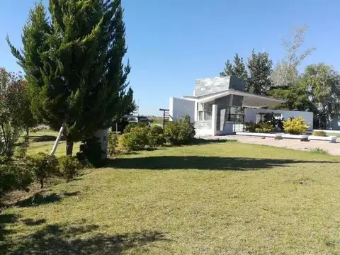 Ruta Provincial 33 al 2500, Maipu, Mendoza, Argentina