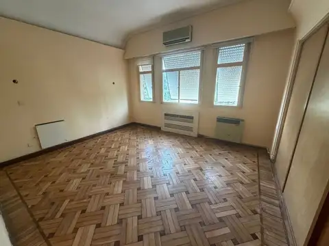 Departamento en Alquiler de 4 dormitorios