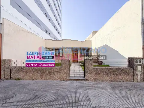 Gabriela Mistral 2700