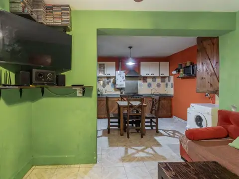 Depto Tipo Casa en Venta 66 años