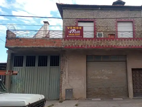 Casa - Venta - Argentina, La Matanza -  JUAN SEBASTIAN BACH 3651