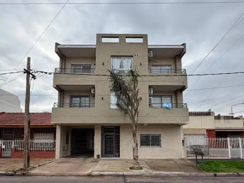 DEPARTAMENTO 2 AMBIENTES EN ALQUILER - VILLA LUZURIAGA