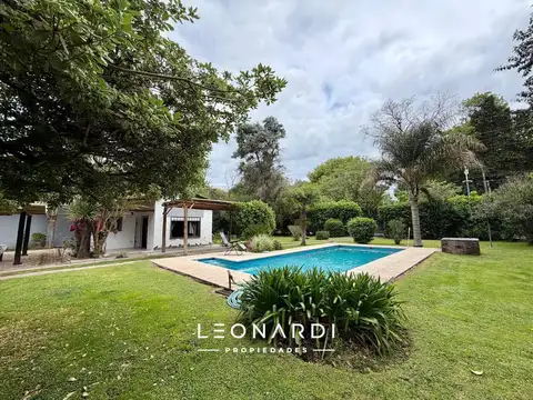 Casa con pileta en venta en El Cazador - ID 6197
