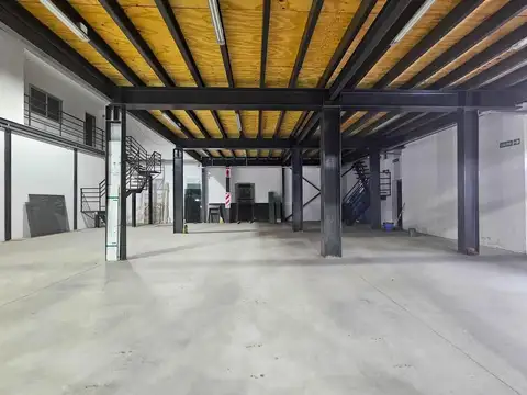 Galpon en Venta 24  mts Fondo