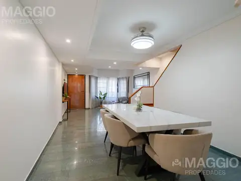 Casa 5 ambientes con 5 baños