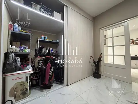 Casa 6 ambientes con 4 baños