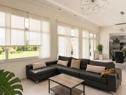 Casa en Venta de 5 dormitorios
