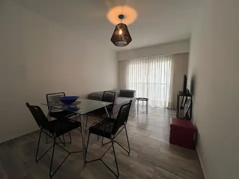 Departamento 2 ambientes muy bien ubicado