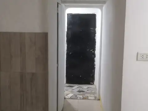 Depto Tipo Casa en Alquiler en Campana, $ 400.000
